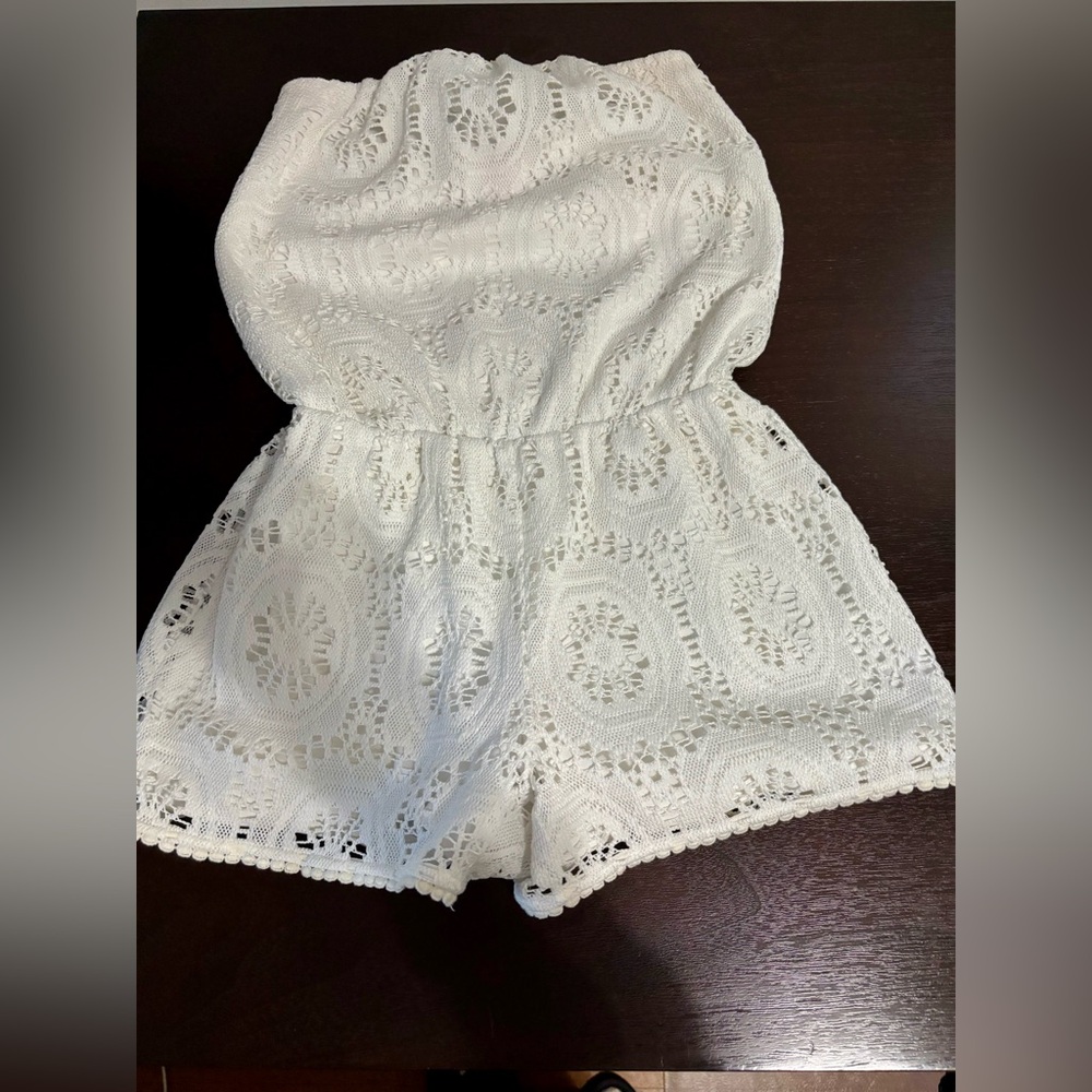 Lilly Pulitzer White Romper xs